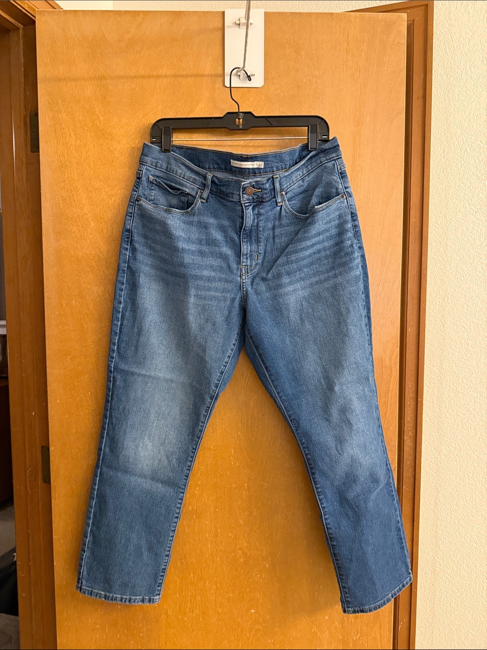 Levi's Medium Blue Straight-Leg Women's Jeans